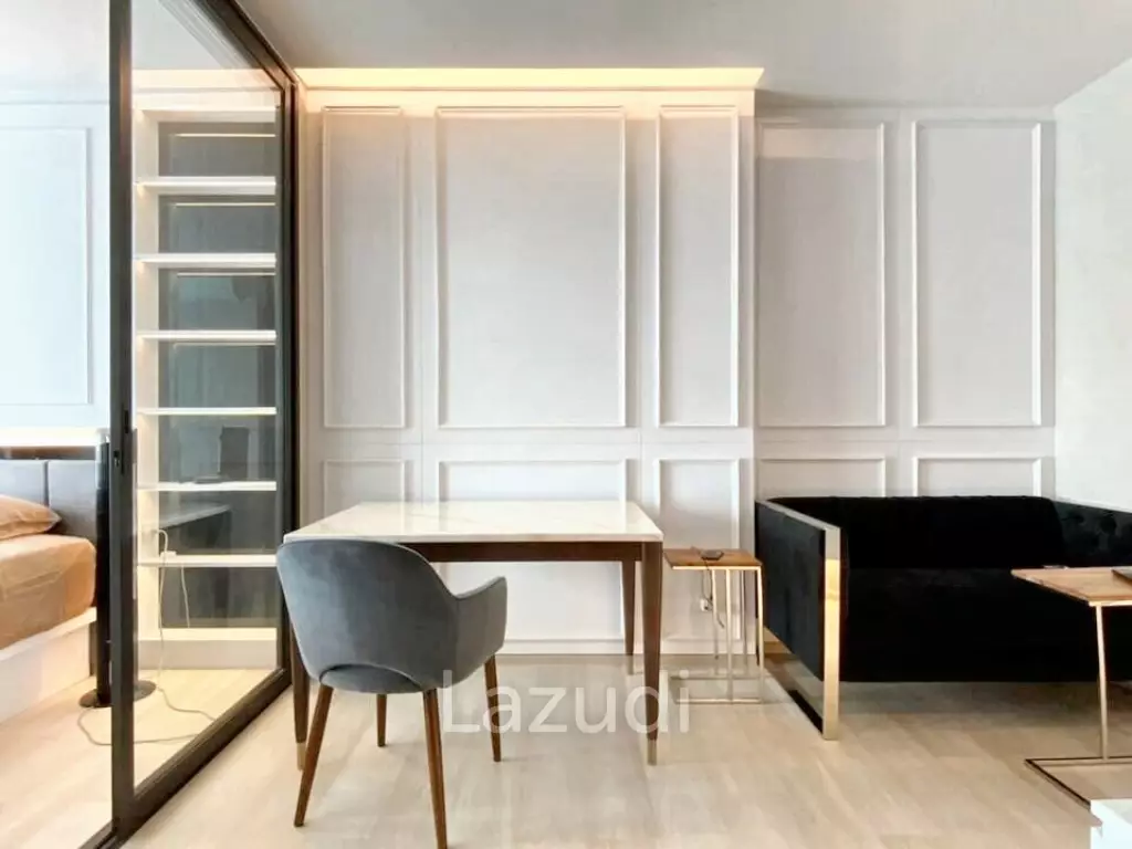 35 sqm high floor condo at Life One Wireless Lumpini Pathum Wan Bangkok