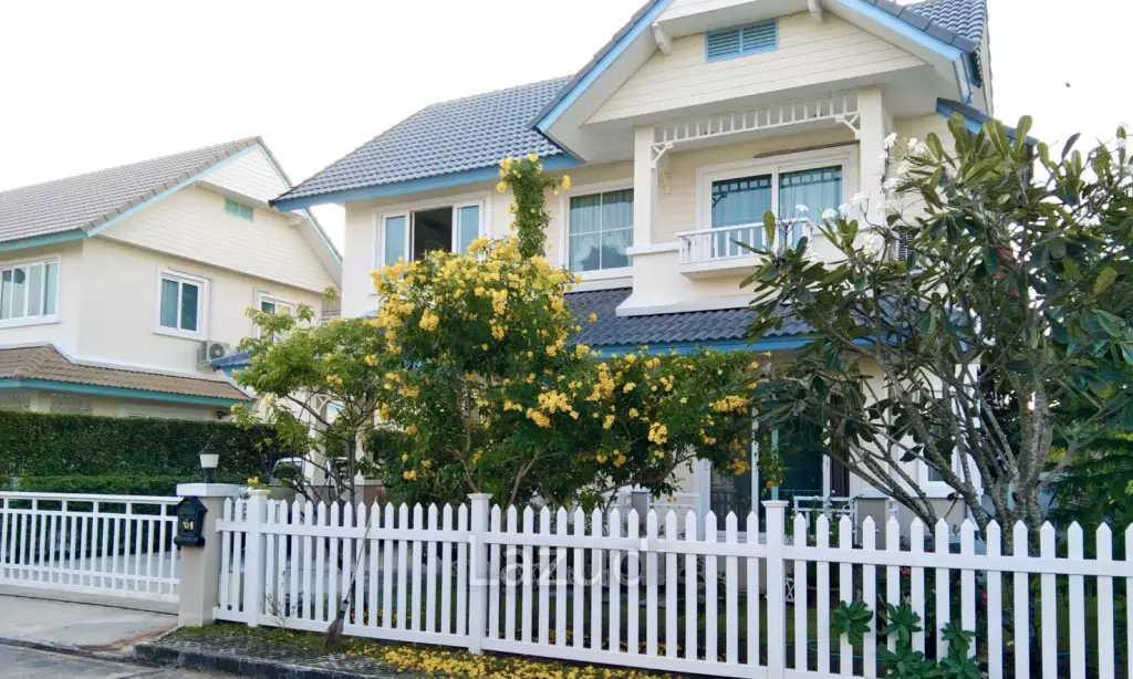Little Daisy 3 Bed 3 Bath House For Sale