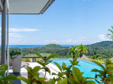 3 bedroom sea view pool villa
