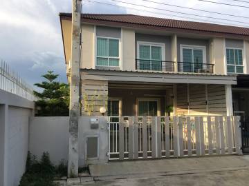 Townhouse for sale in Nong Chok, Minburi