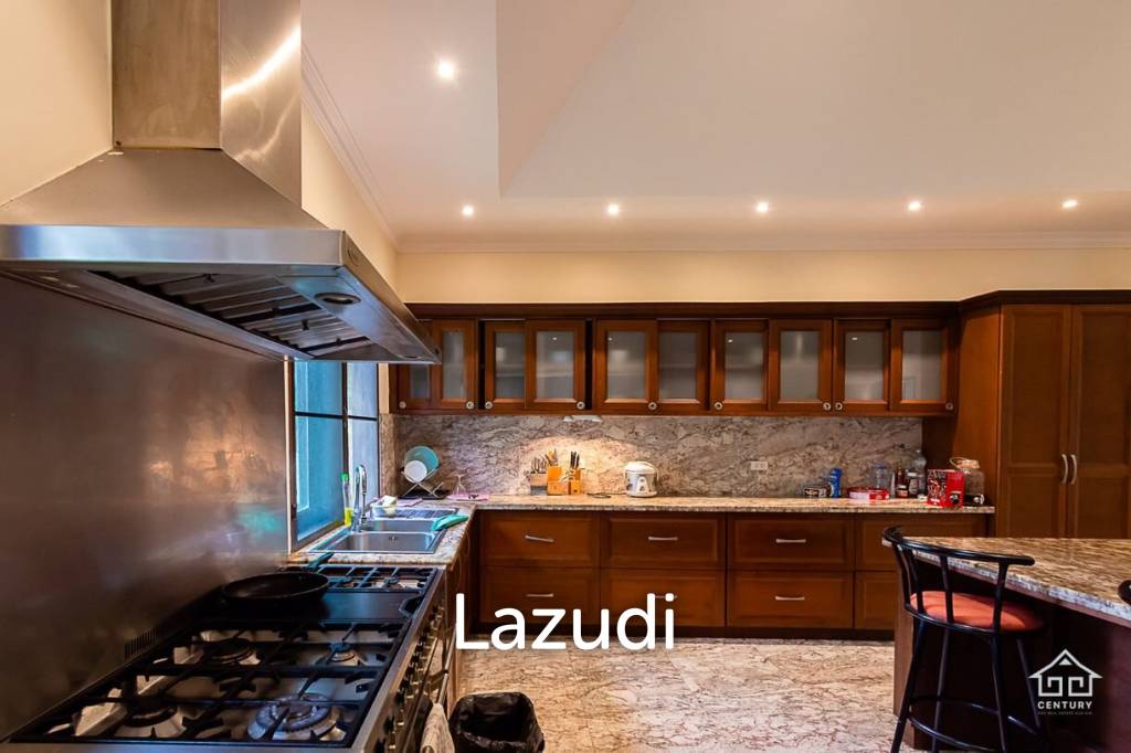 2,400 Sqm 5 Bed 6 Bath Villa For Sale