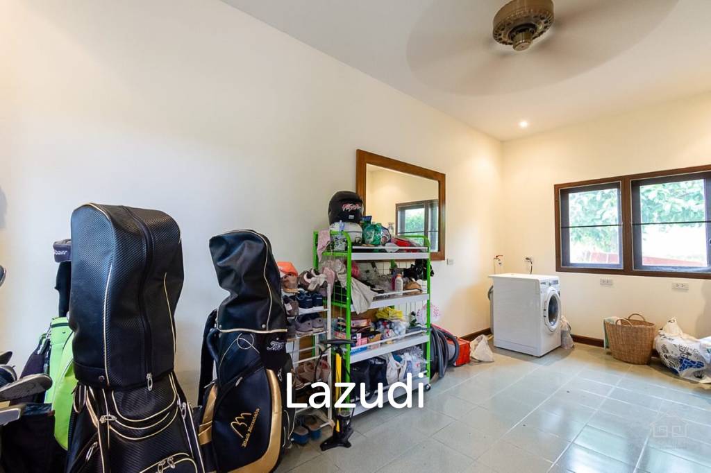 2,400 Sqm 5 Bed 6 Bath Villa For Sale