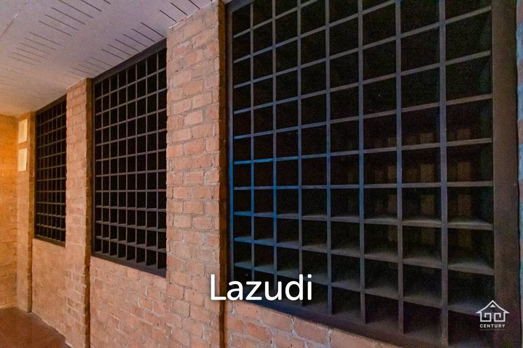 2,400 Sqm 5 Bed 6 Bath Villa For Sale