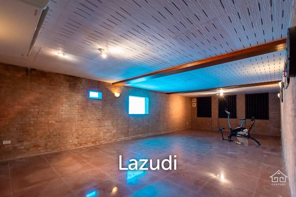 2,400 Sqm 5 Bed 6 Bath Villa For Sale