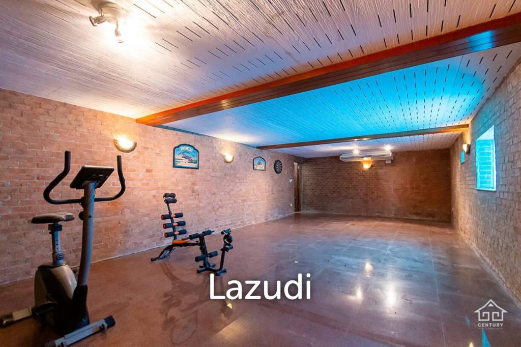 2,400 Sqm 5 Bed 6 Bath Villa For Sale