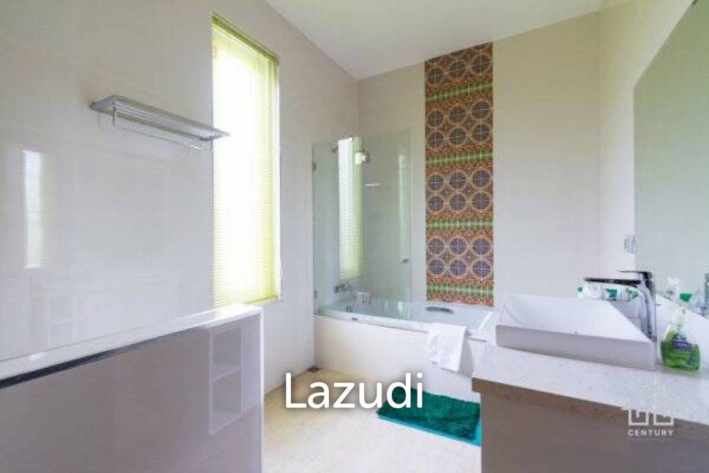 1,334 ตร.ม 4 เตียง 3 อาบน้ำ วิลล่า For ขาย