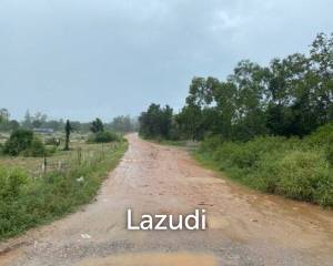 12 Rai of Land, directly on the main highway