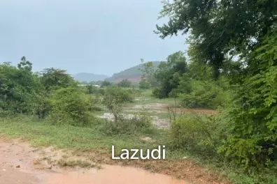 12 Rai of Land, directly on the main highway