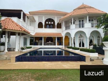 Exquisite Villa at Palm Hills Golf Club, Cha Am