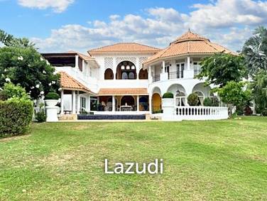 6 Bed 7 Bath Villa For Sale