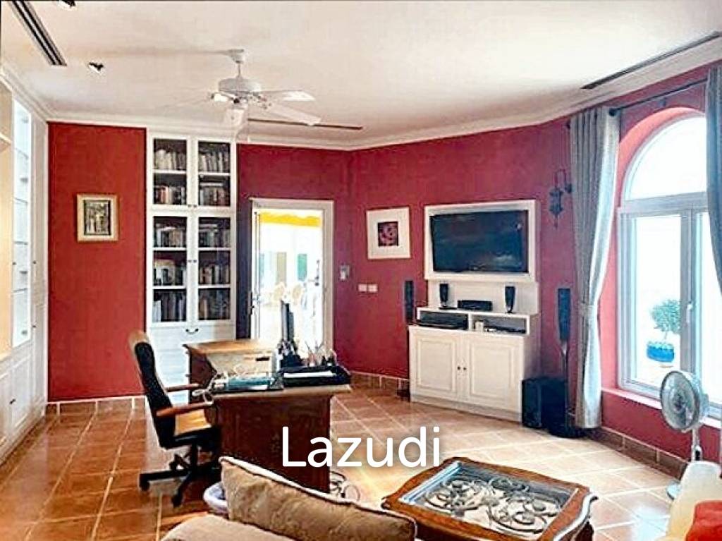 2,400 Sqm 6 Bed 7 Bath Villa For Sale