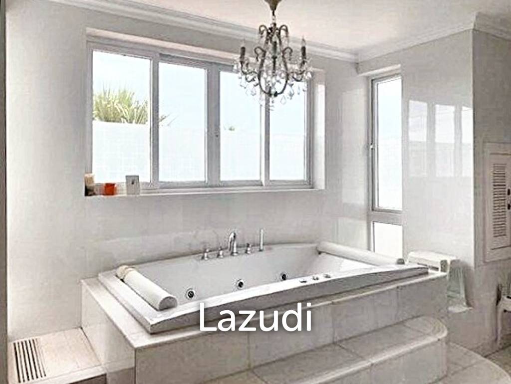 2,400 Sqm 6 Bed 7 Bath Villa For Sale