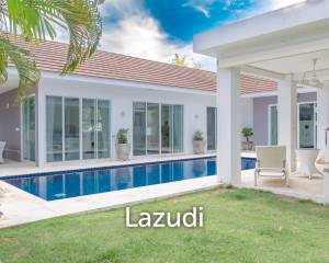 WHITESTONE VILLAS : Luxury Modern 3 Bed Pool Villa