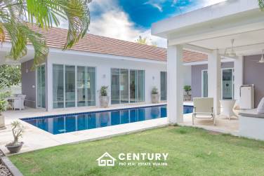 WHITESTONE VILLAS : Luxury Modern 3 Bed Pool Villa