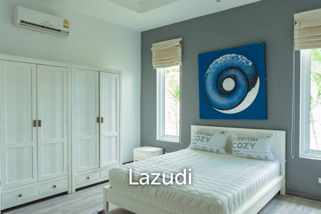 WHITESTONE VILLAS : Luxury Modern 3 Bed Pool Villa