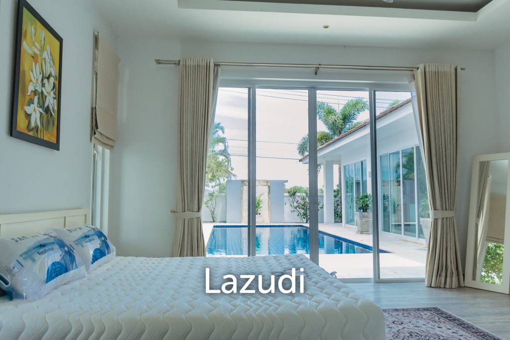 WHITESTONE VILLAS : Luxury Modern 3 Bed Pool Villa