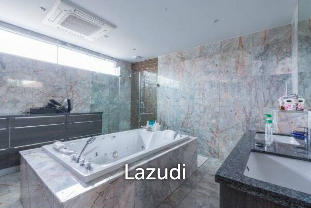 หรูหราวิลล่าพร้อมสระว่ายน้ำในหัวหิน ที่ Mali Residence