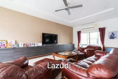 หรูหราวิลล่าพร้อมสระว่ายน้ำในหัวหิน ที่ Mali Residence