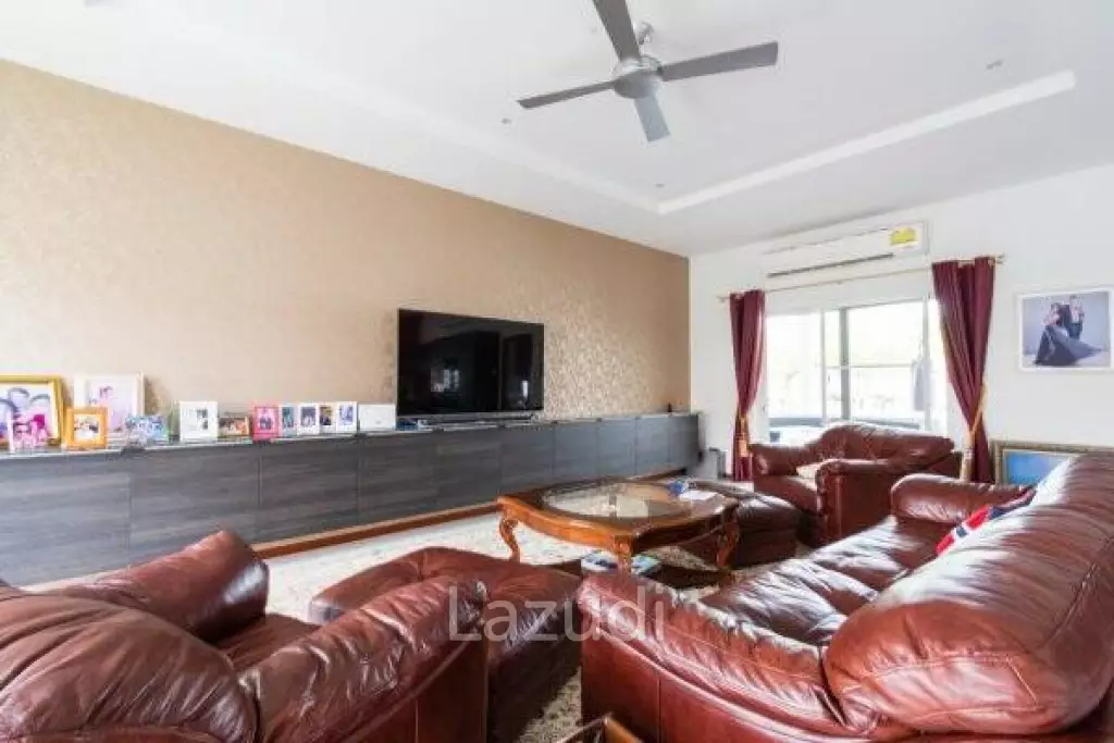 MALI RESIDENCE : 5 Bed Pool Villa with roof top terrace for great views.