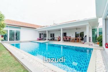 5 Bed 4 Bath Villa For Sale