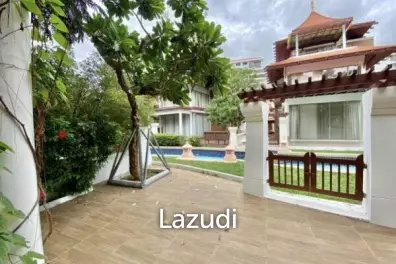 BOATHOUSE : Beautiful design 3 bed pool villa, 100 meters from the beach with sea views.