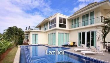 4 Bed 5 Bath Villa For Sale