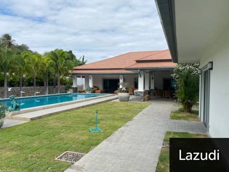 WHITE LOTUS 2 : Beautiful Bali design 5 Bed Pool Villa with amazing mountain views WHITE LOTUS 2 : Beautiful Bali design 5 Bed Pool Villa with amazing mountain views