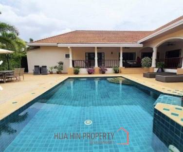 STUART PARK 2 : Quality 4 Bed Pool Villa