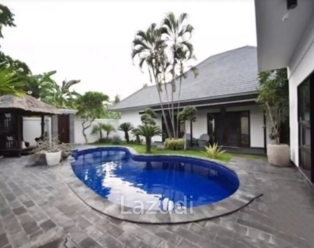 Lovely Freehold Villa For Sale in Berawa Canggu