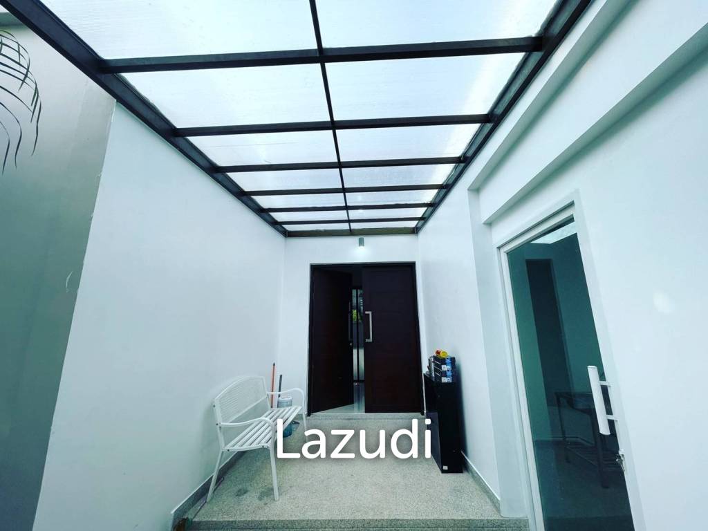 Pool Villa for Sale at Palm Lakeside