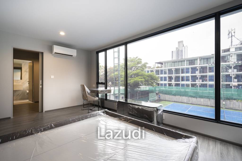 2 bed 82.06SQM, Ideo Mobi Sukhumvit 40