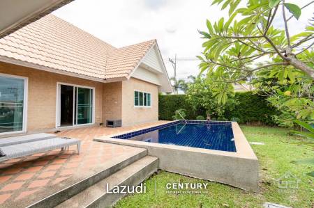 Great Value 3 Bed Pool Villa Lakeside view