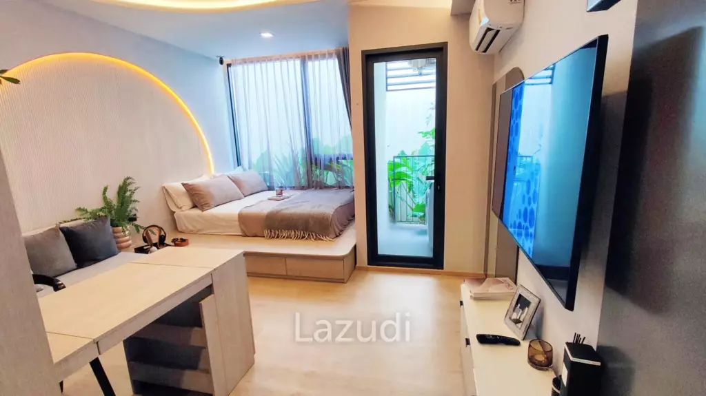 Hot Deal ! Studio Reference Sathorn - Wongwianyai