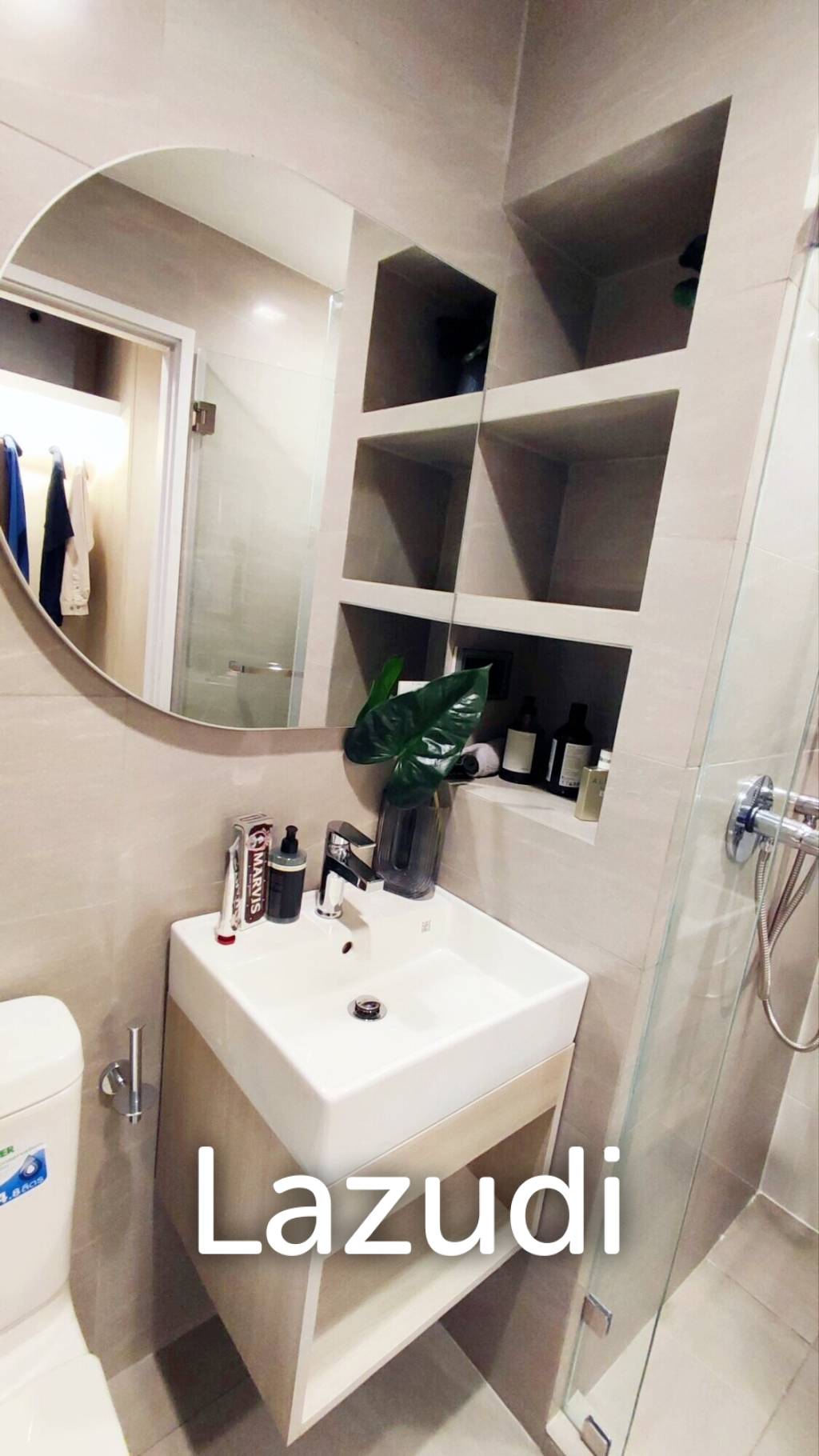 Hot Deal ! Studio Reference Sathorn - Wongwianyai