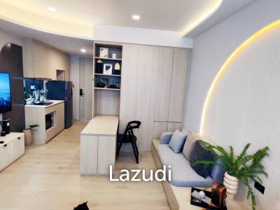 Hot Deal ! Studio 25.45 SQ.M Reference Sathorn - Wongwianyai