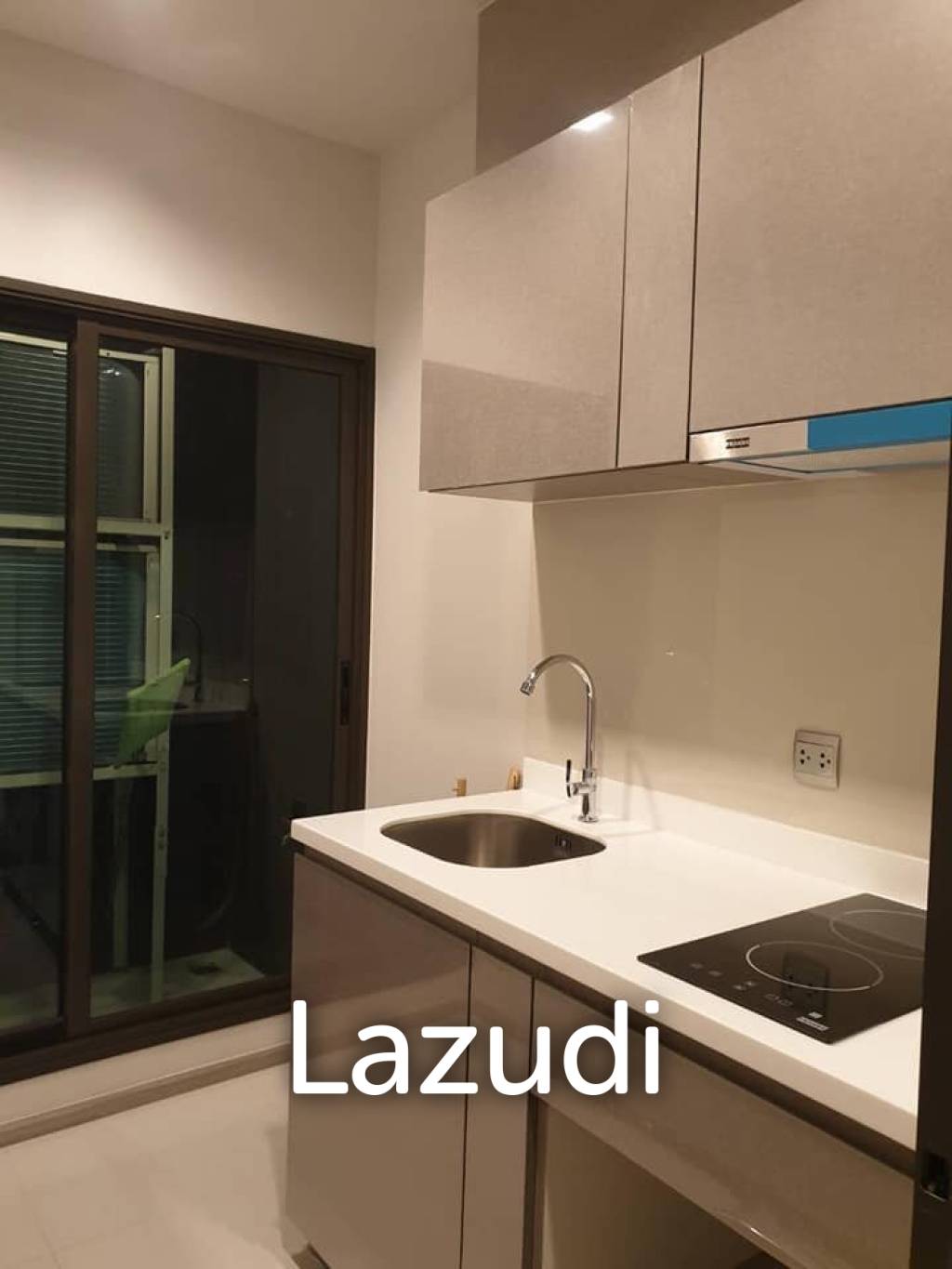 2 Bed 2 Bath 58 SQ.M LIFE Asoke - Rama 9