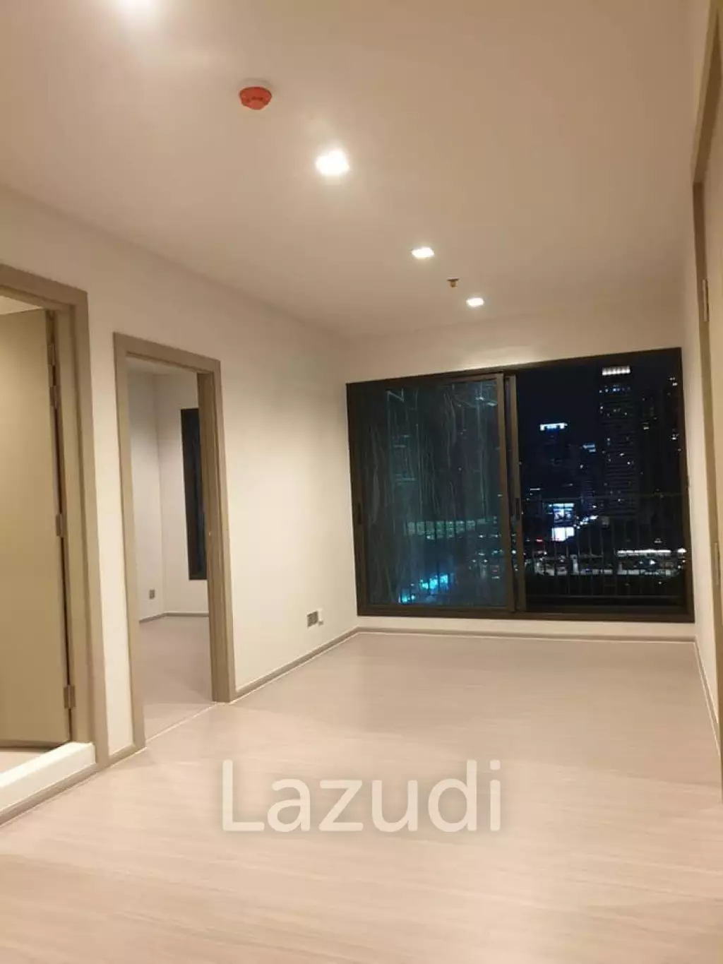 2 Bed 2 Bath 58 SQ.M LIFE Asoke - Rama 9