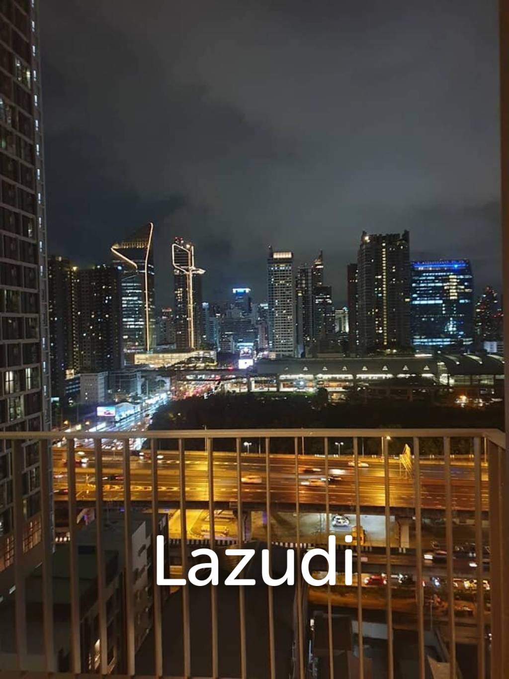 2 Bed 2 Bath 58 SQ.M LIFE Asoke - Rama 9