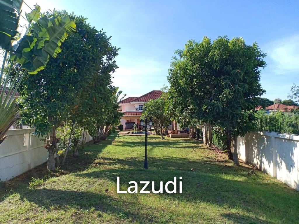Pool Villa for Sale in Chaiyapruek 1