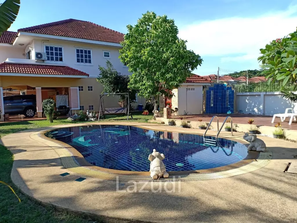Pool Villa for Sale in Chaiyapruek 1