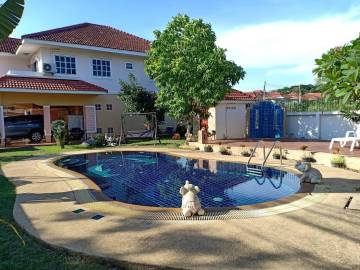 Pool Villa for Sale in Chaiyapruek 1