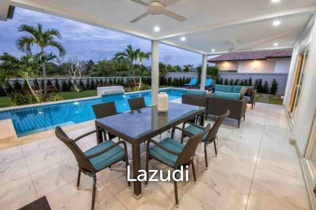 648 ตร.ม 3 เตียง 3 อาบน้ำ วิลล่า For ขาย