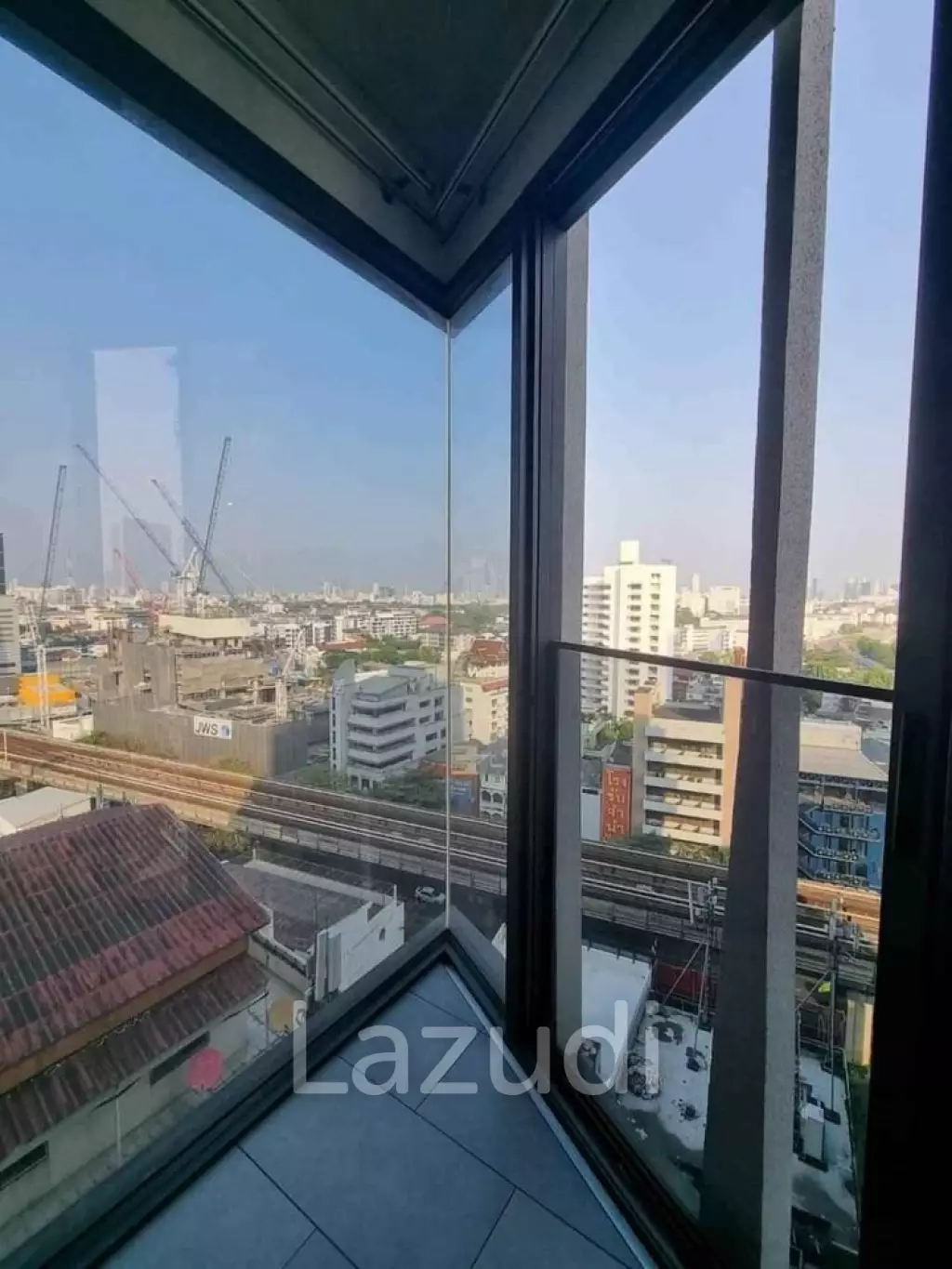 2 Bed 2 Bath 64.2 Sqm Condo For Rent