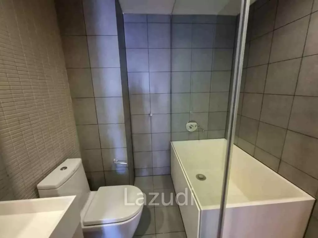 2 Bed 2 Bath 64.2 Sqm Condo For Rent
