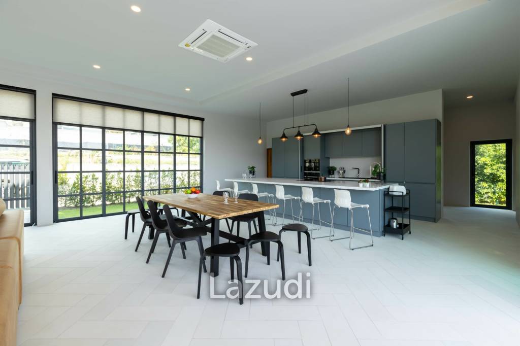 5 Beds 5 Baths 295 SQ.M Phu Montra K.Haad