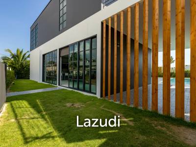 5 Beds 5 Baths 295 SQ.M Phu Montra K.Haad