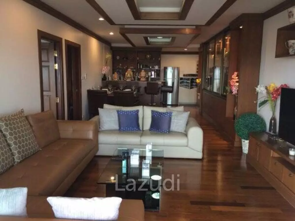 BAAN KLANG CONDO : Great value 2 bed Seaview condo