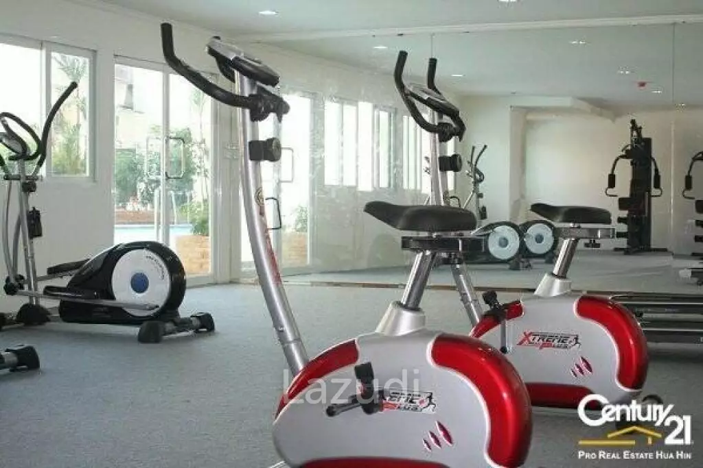 BAAN KLANG CONDO : Great value 2 bed Seaview condo