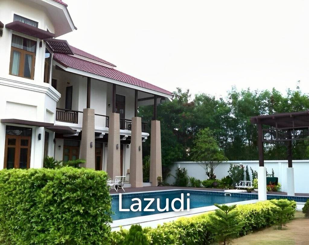 Amazing Royal House 2 Bed 1 Bath For Sale in Chonburi