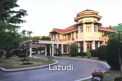 Amazing Royal House 2 Bed 1 Bath For Sale in Chonburi